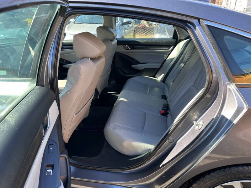 2018 Honda Accord Hybrid Touring