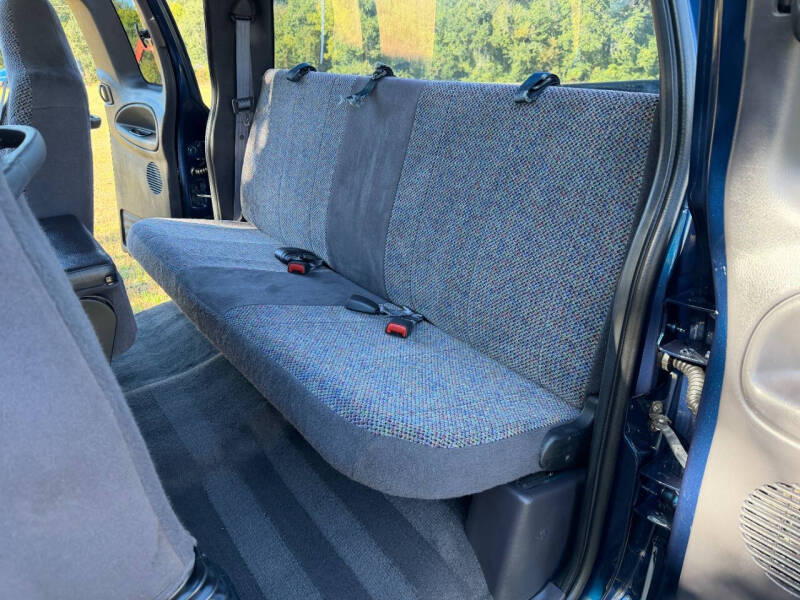 2002 Dodge Ram 2500 SLT Plus