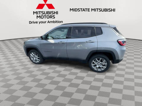 2022 Jeep Compass Latitude Lux