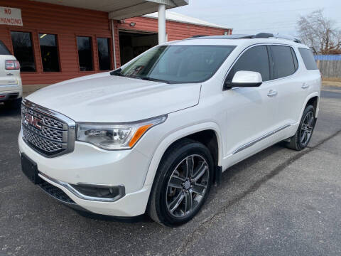2017 GMC Acadia Denali