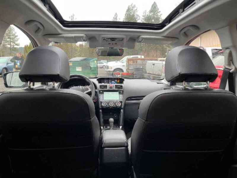 2017 Subaru Forester 2.5i Touring