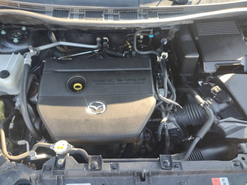 2015 Mazda MAZDA5 Sport