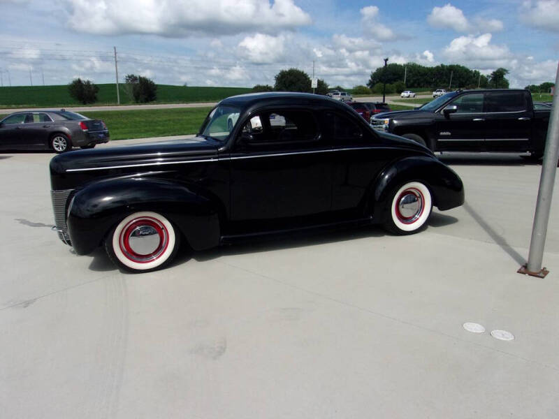 1940 Ford Custom