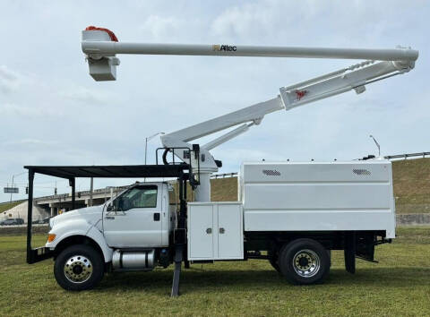 2013 Ford F-750 Super Duty