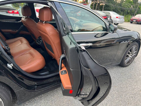 2019 Maserati Ghibli