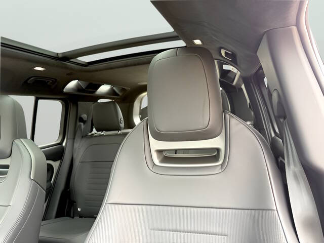2026 Land Rover Defender