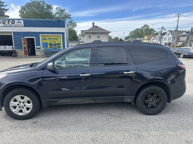 2017 Chevrolet Traverse LS