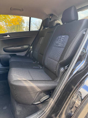 2022 Kia Sportage LX