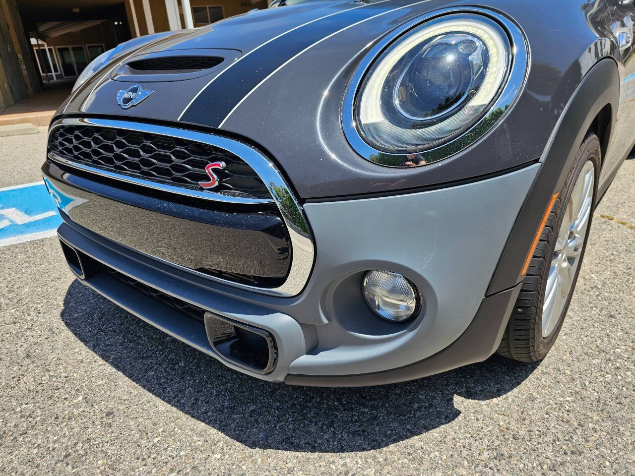 2015 MINI Hardtop 4 Door 9