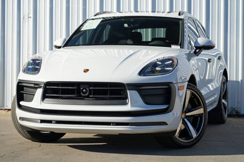 2023 Porsche Macan