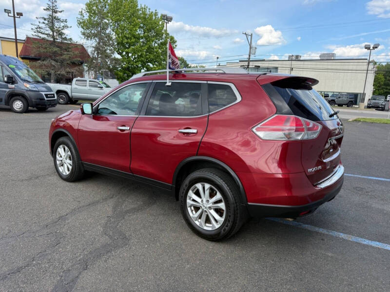 2015 Nissan Rogue SV