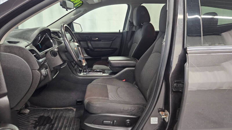 2017 Chevrolet Traverse LT