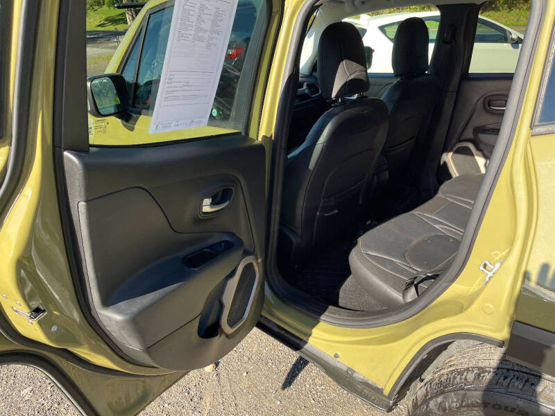 2015 Jeep Renegade Limited photo 7