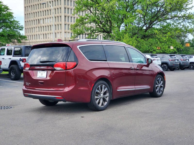 2019 Chrysler Pacifica Limited