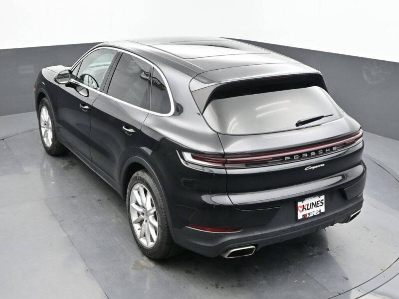 2024 Porsche Cayenne