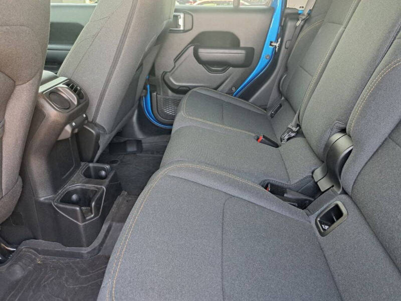 2024 Jeep Gladiator Willys