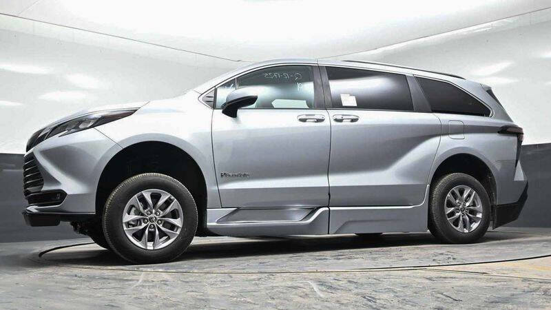 2025 Toyota Sienna