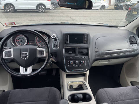 2013 Dodge Grand Caravan SXT