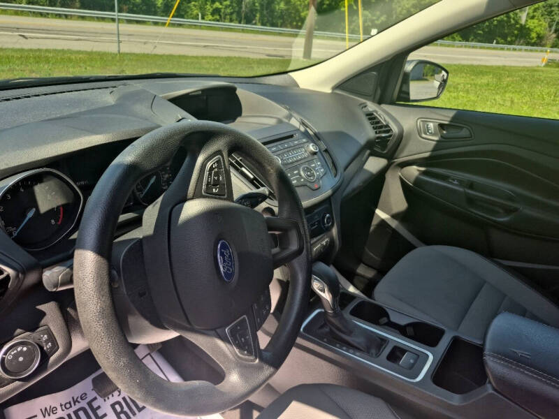 2017 Ford Escape S