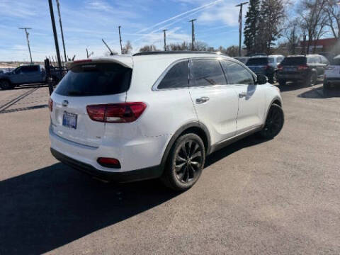 2019 Kia Sorento S V6