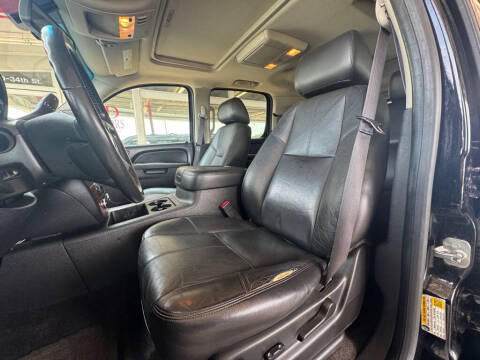 2014 Chevrolet Suburban LT