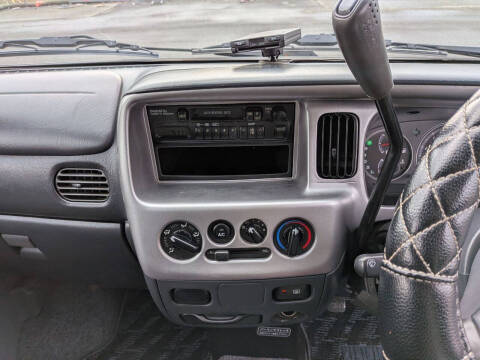2000 Daihatsu Atrai7