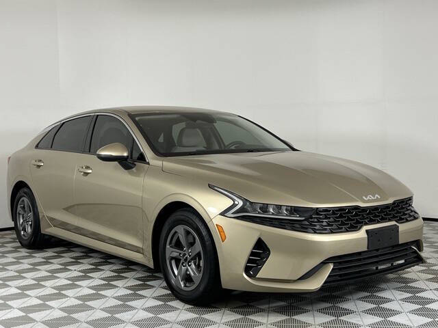 2022 Kia K5 LXS's photo