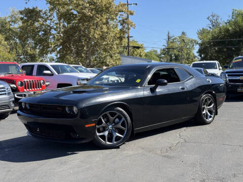2015 Dodge Challenger R/T Plus