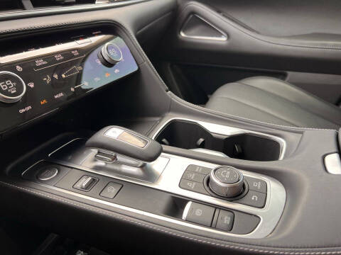 2025 Infiniti QX60 Sensory