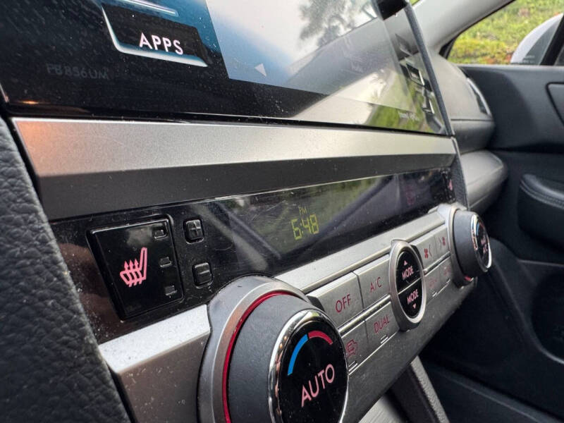 2017 Subaru Outback 2.5i Premium