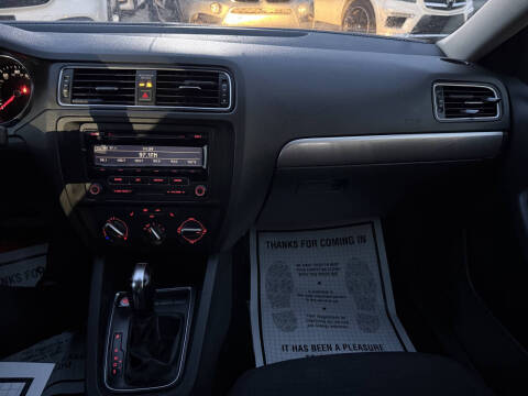 2015 Volkswagen Jetta SE