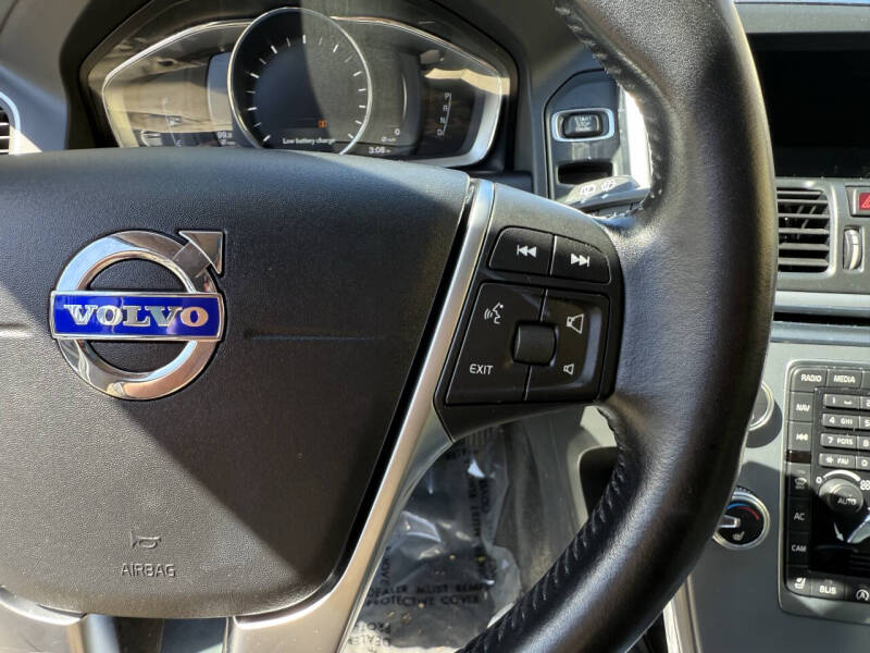 2017 Volvo XC60 T6 Dynamic