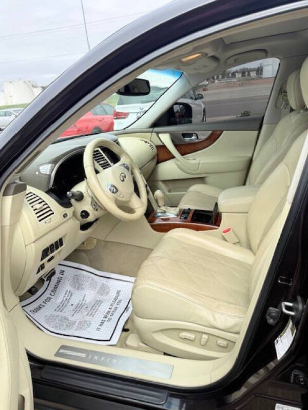 2009 Infiniti FX35