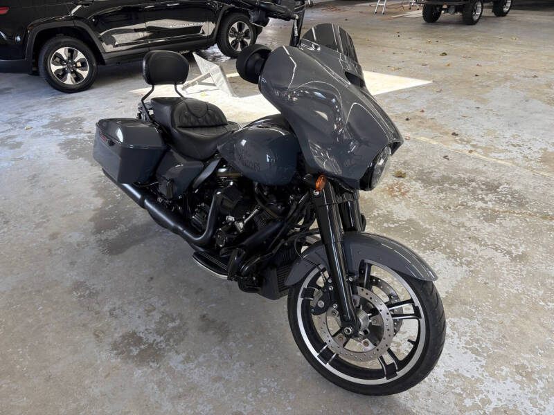 2022 Harley-Davidson Street Glide