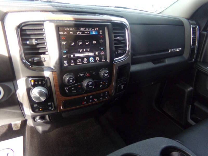 2017 RAM 1500 Laramie