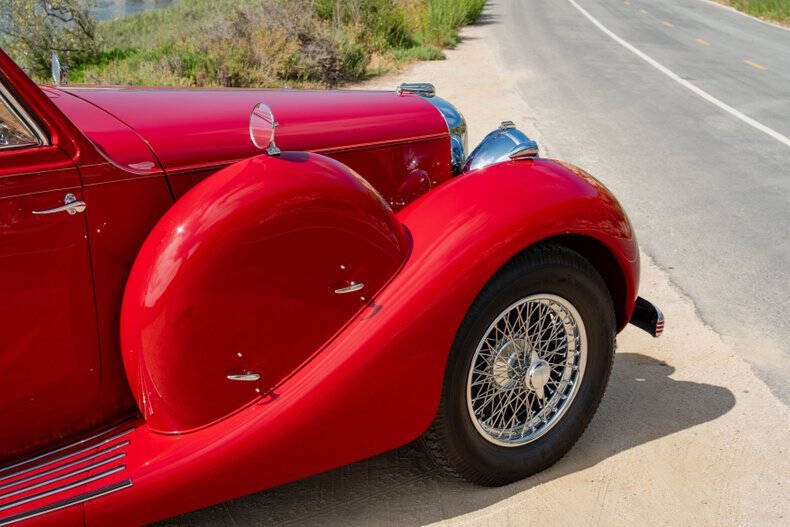 1939 Lagonda V12