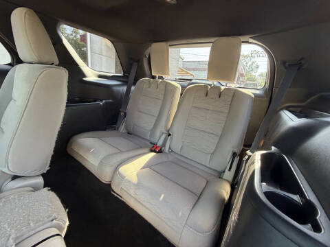 2015 Ford Explorer