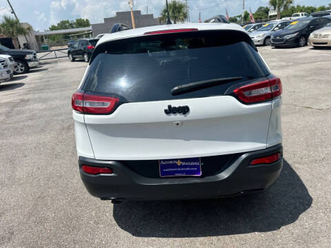 2018 Jeep Cherokee Latitude