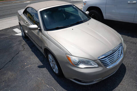 2013 Chrysler 200 Touring
