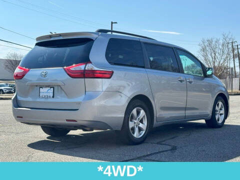 2017 Toyota Sienna