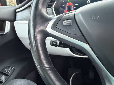 2017 Tesla Model X 90D