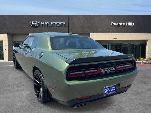 2022 Dodge Challenger