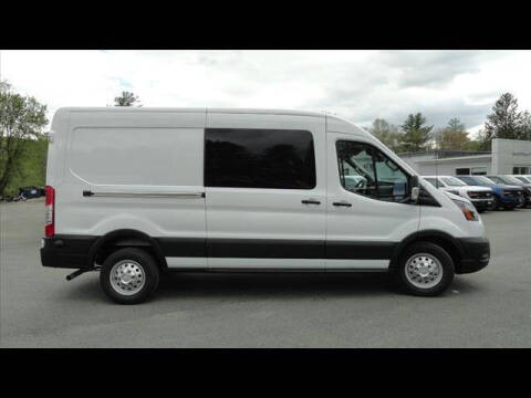 2025 Ford Transit 250