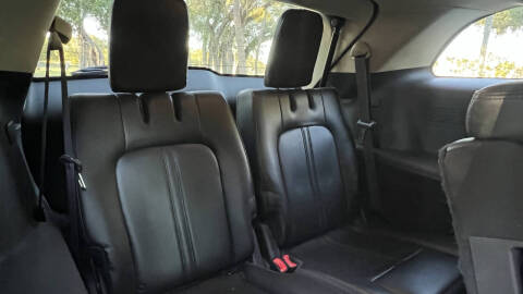 2015 Lincoln MKT