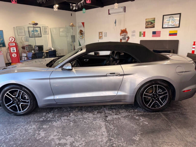 2020 Ford Mustang EcoBoost Premium