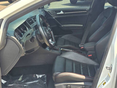 2015 Volkswagen Golf GTI S