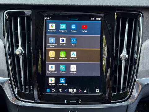 2023 Volvo S90 B6 Plus