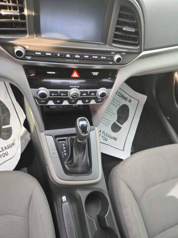 2020 Hyundai Elantra