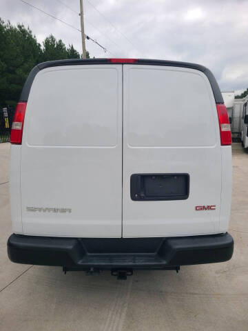 2019 GMC Savana 2500