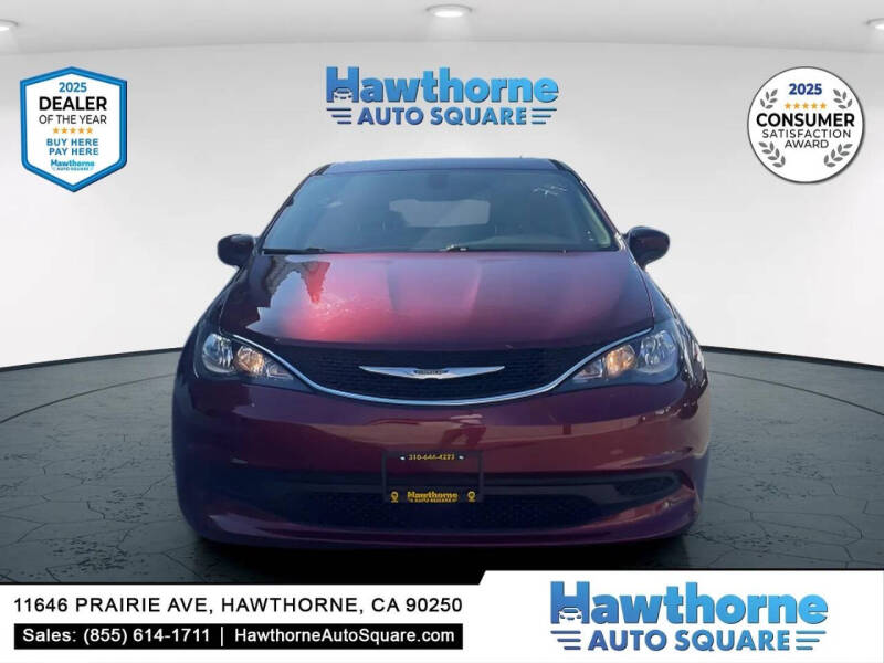 2021 Chrysler Voyager LX